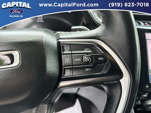 Used 2022 White Jeep Limited image 24