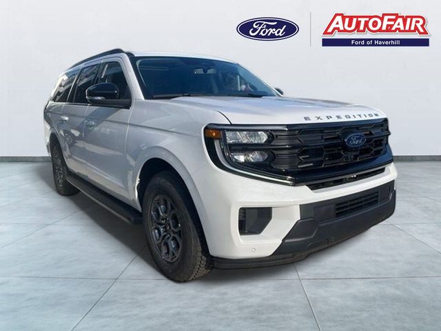Star White Metallic Tri-Coat 2026 Ford Expedition SUV / Crossover Four-Wheel Drive Automatic