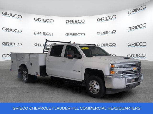 Summit White 2018 Chevrolet Silverado 3500HD LT Crew Cab LB DRW 4WD Pickup Truck Four-Wheel Drive 6-Speed Automatic