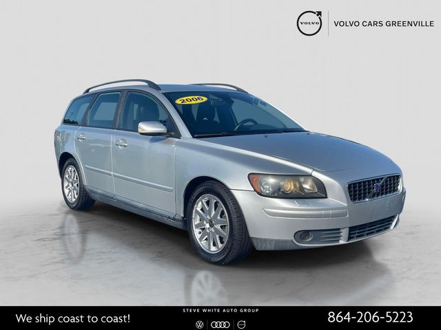 Silver Metallic 2006 Volvo V50 Wagon Front-Wheel Drive 5-Speed Automatic