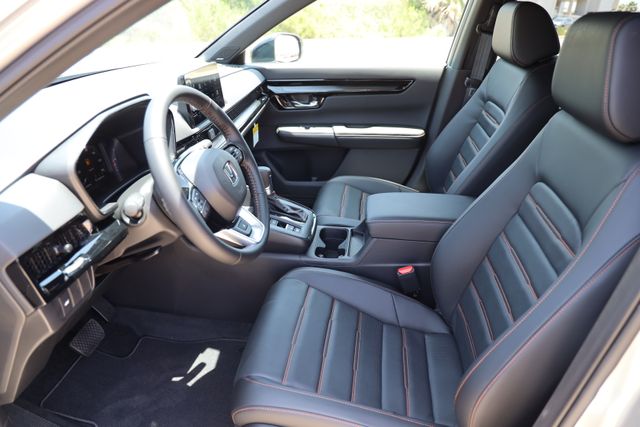 2026 Honda CR-V Hybrid Sport Touring - 11