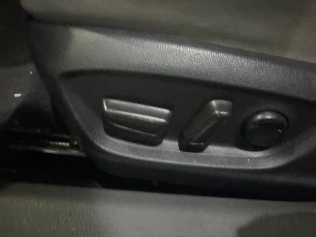 2022 Toyota Camry SE Silver at DeMontrond Gulf Freeway