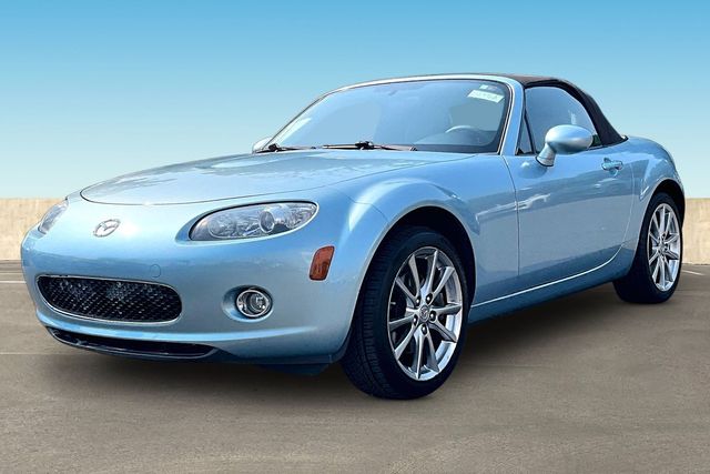 Icy Blue Metallic 2008 Mazda MX-5 Miata Convertible Rear-Wheel Drive 6-Speed Automatic