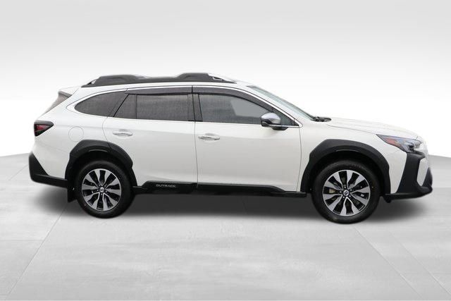 2023 Subaru Outback Touring XT 19