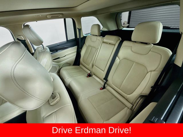 Used 2022 Jeep Grand Cherokee SUV