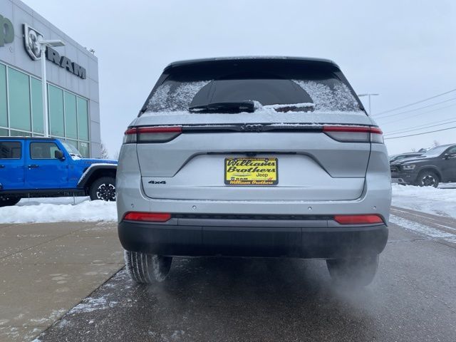 2026 Jeep Grand Cherokee Laredo - Pse exterior view 6