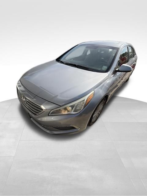 2015 Hyundai Sonata SE — photo 3