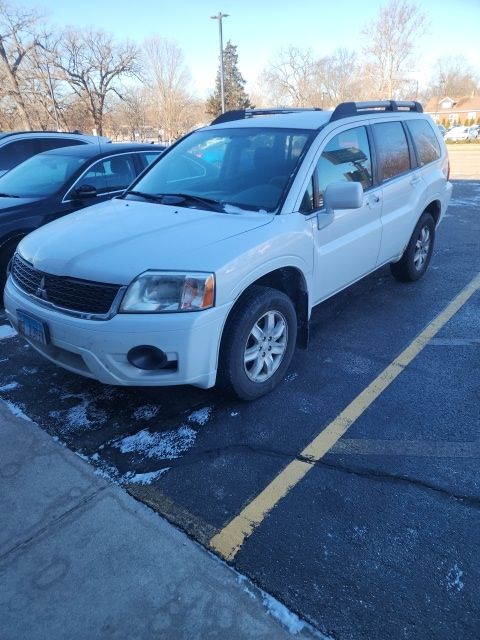2011 Mitsubishi Endeavor LS AWD