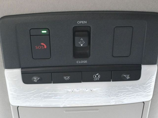 2025 Nissan Sentra SR - Photo 24