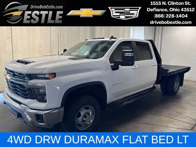 Summit White 2024 Chevrolet Silverado 3500HD Pickup Truck Four-Wheel Drive Automatic