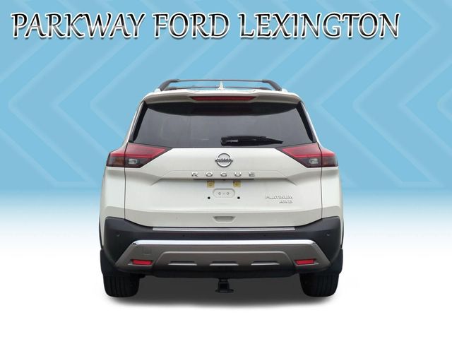 Used 2021 White Nissan Platinum image 4