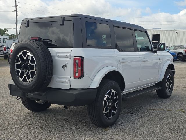 2024 Ford Bronco Outer Banks:B02475