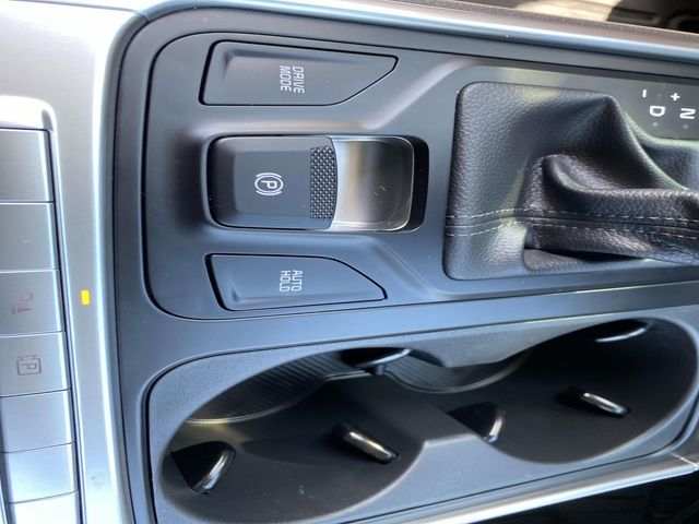 Used 2026 Kia Carnival Van