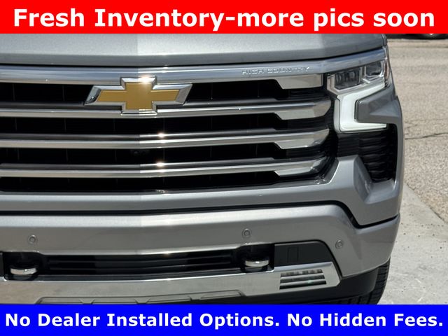 2024 Chevrolet Silverado 1500 High Country - 3