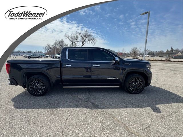 2022 GMC Sierra 1500 Denali Ultimate Crew Cab 4WD