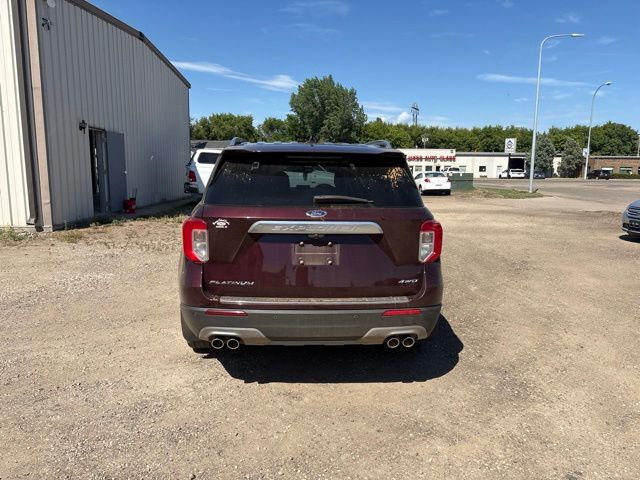 2022 Red Ford Explorer Platinum 4X4 SUV