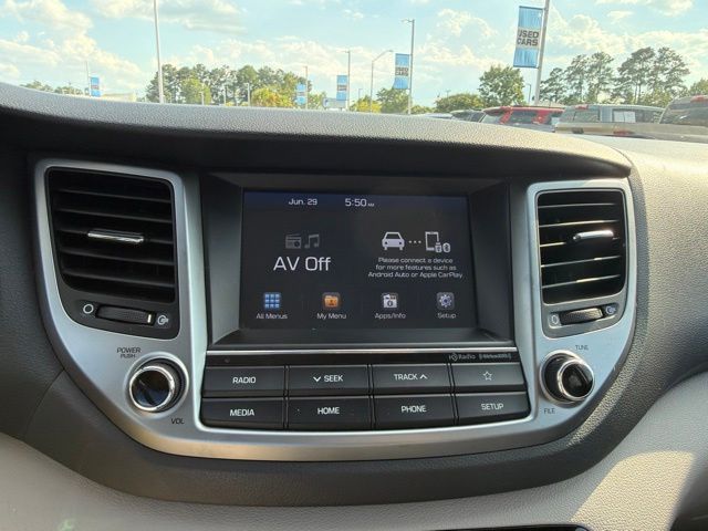 Used 2018 Silver Hyundai SEL image 13