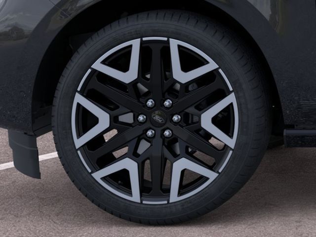 New 2026 Gray Ford Platinum image 19