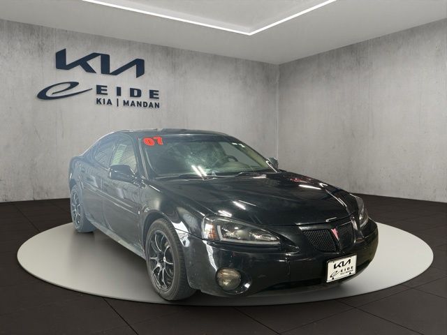 Black 2007 Pontiac Grand Prix Sedan Front-Wheel Drive 4-Speed Automatic Overdrive