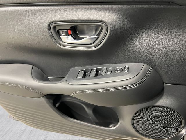 HR-V LX
