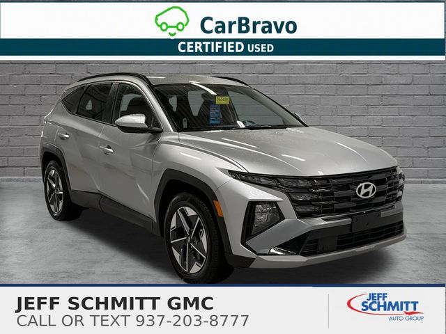 Shimmering Silver 2025 Hyundai Tucson SUV / Crossover Front-Wheel Drive 8-Speed Automatic