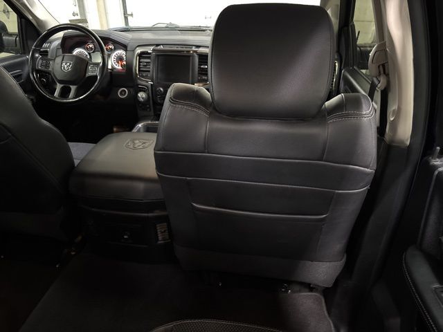 2016 RAM 1500 Sport photo