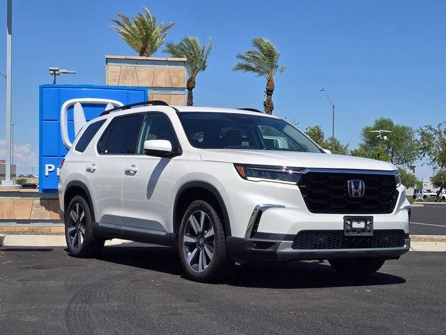 Certified Used 2023 Platinum White Honda Touring image 3