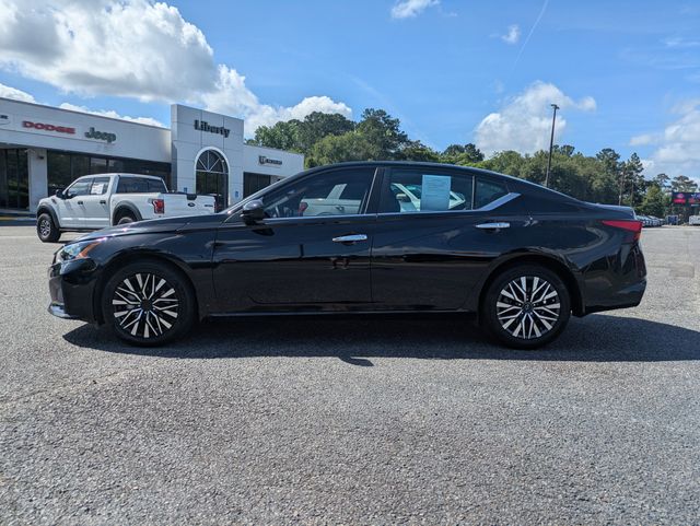 2023 Nissan Altima SV FWD