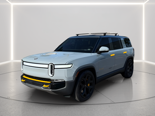 2024 Rivian R1S Launch Edition AWD