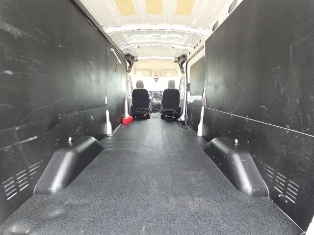 2024 Ford Transit-250 Base:B02248