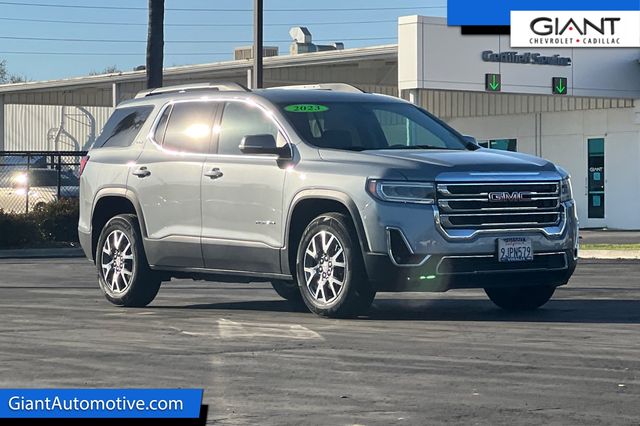 2023 GMC Acadia SLT FWD