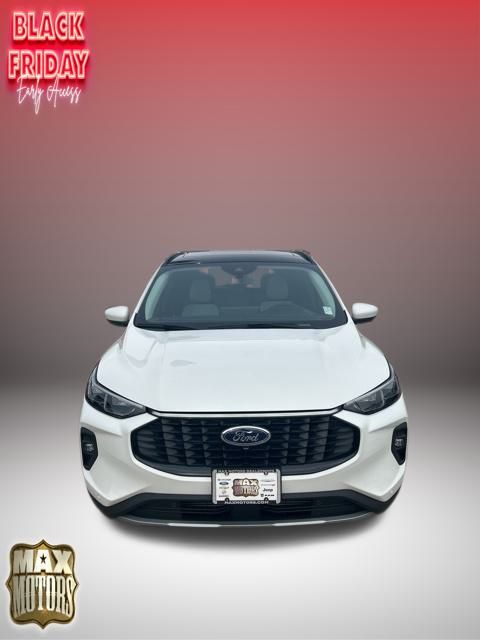 2024 Ford Escape Platinum 2