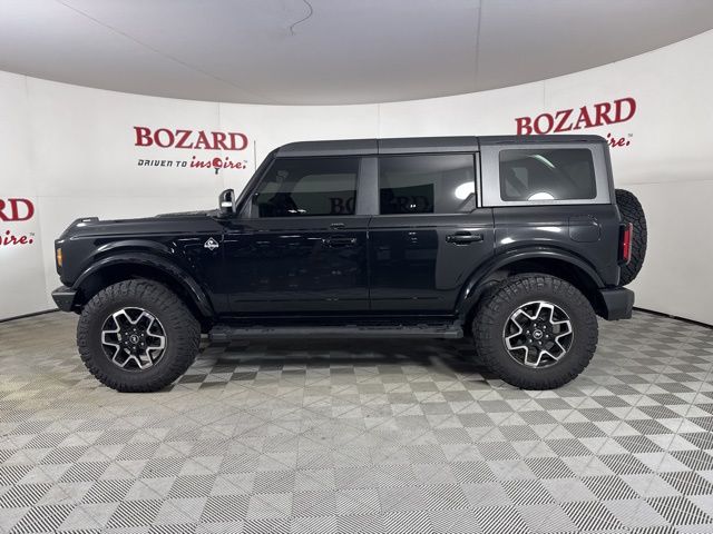 2023 Shadow Black Ford Bronco Outer Banks 4X4 SUV
