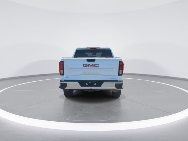 Used 2024 White GMC SLE image 7