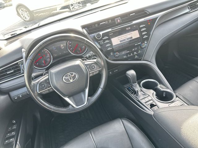 2019 Toyota Camry XSE 14