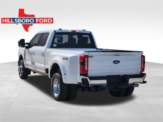 2024 Ford F-350SD Lariat 3