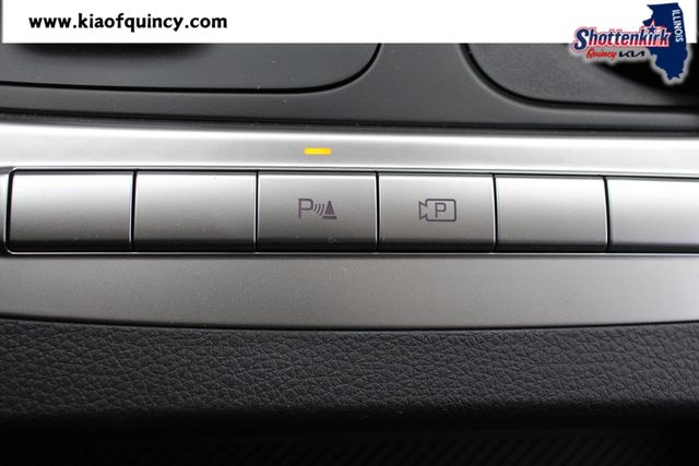 New 2026 Kia Carnival MPV Van
