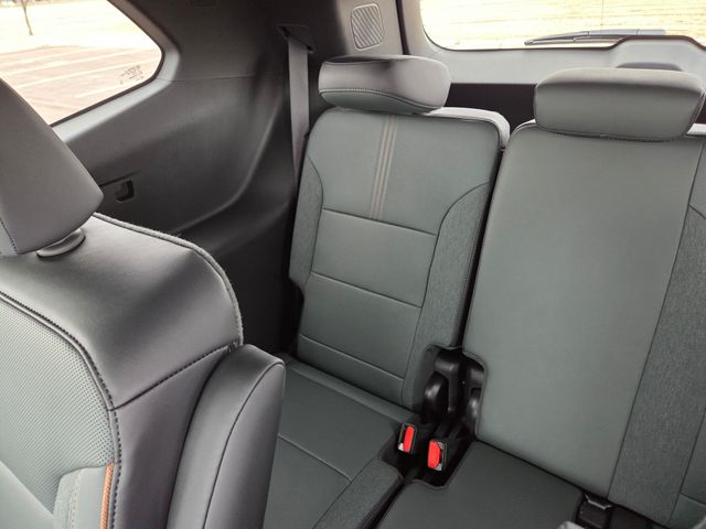 2026 GMC Acadia AT4 AWD