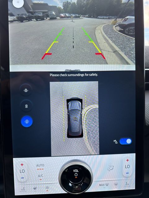 New 2025 White Ford Premium image 40