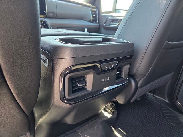 New 2026 White GMC AT4 image 8