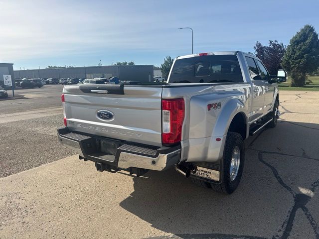 2017 Ingot Silver Ford Super Duty F-350 DRW Lariat 4X4 Truck