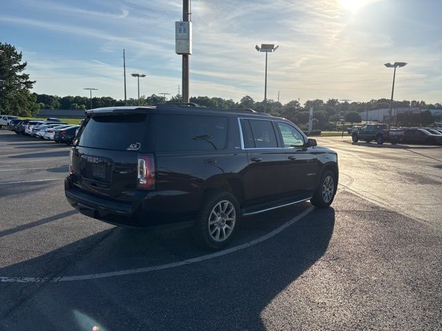 Used 2017 Red GMC SLT image 3