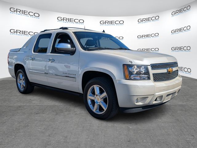 2012 Chevrolet Avalanche LTZ RWD