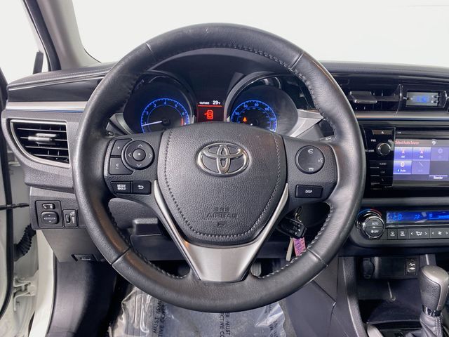 2015 Toyota Corolla S Plus 10