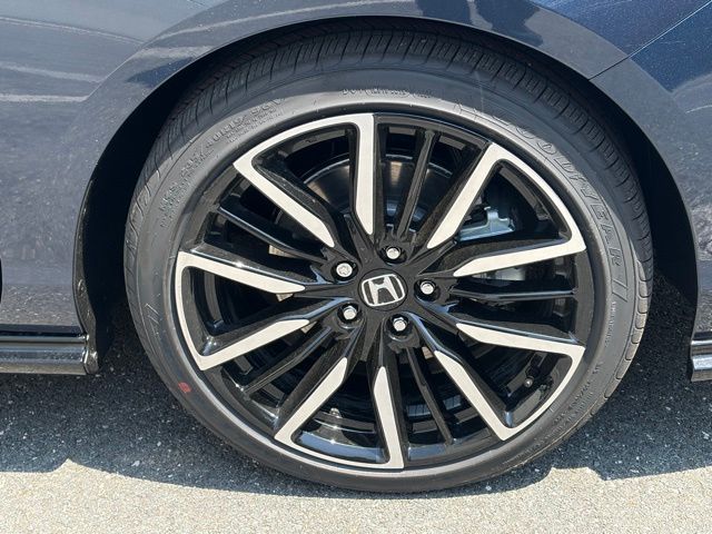 new 2026 Honda Accord Hybrid car, priced at $38,656