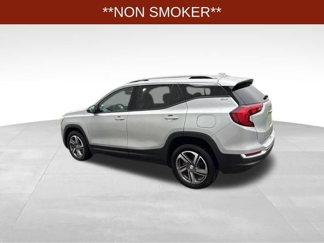 2021 GMC Terrain SLT photo