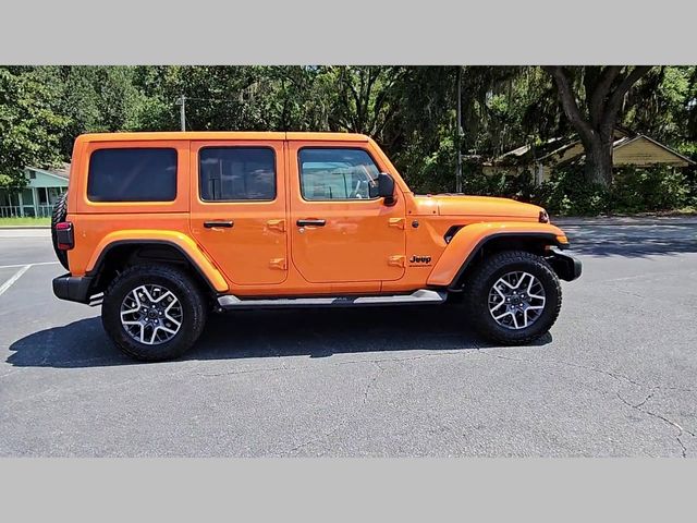 2025 Jeep Wrangler 4-Door Sahara 4x4
