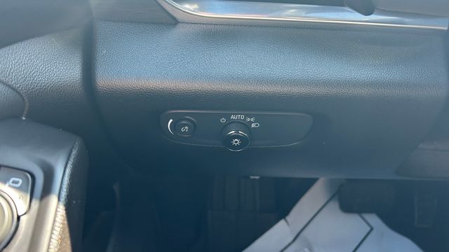 Used 2023 Chevrolet Traverse SUV