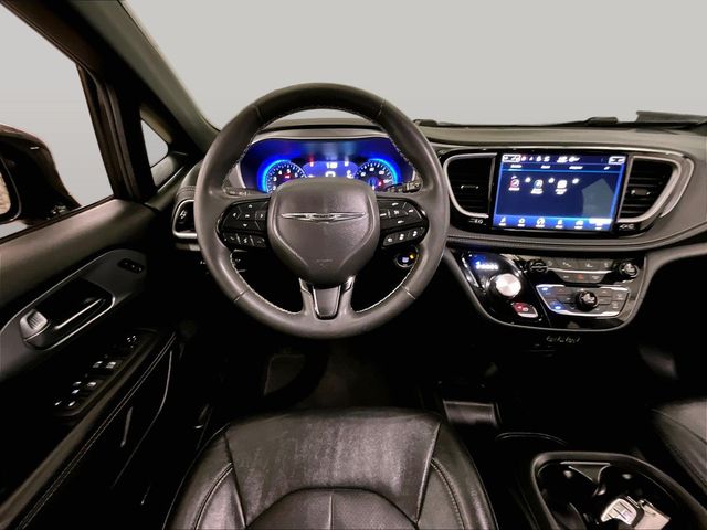 2022 Chrysler Pacifica Touring L Black at Phil Fitts Ford