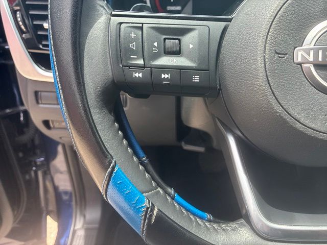 2024 Nissan Rogue SL Blue at Royal Nissan